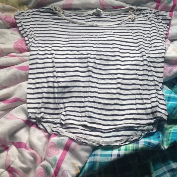 Navy white striped semi crop top - Picture 1 of 1