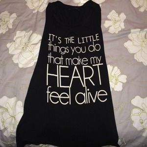 Forever 21 muscle shirt