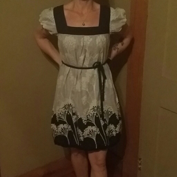 Additional pictures dress