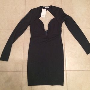 Tobi green v cut long sleeve bodycon dress