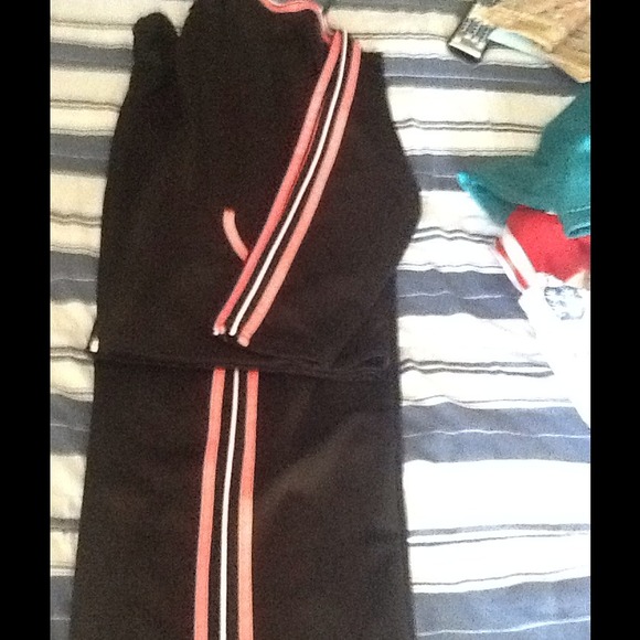 Fame 4 fifteen Ladies jogging suit