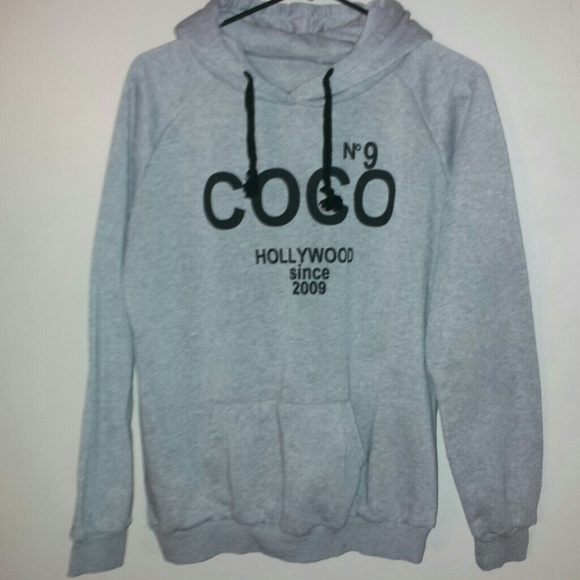 Sweatshirt