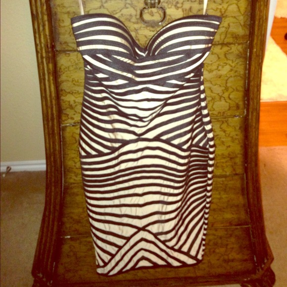 Sexy strapless dress