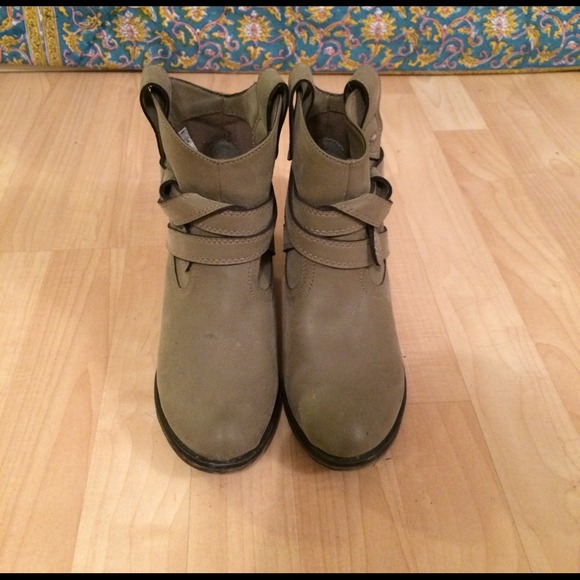 Booties - Picture 2 of 3