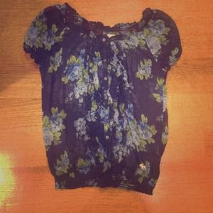 Button Abercrombie floral top