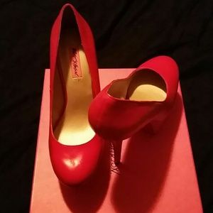 Betsy Johnson Shoes