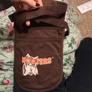hooters fanny pack