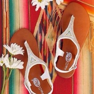 Flip flops or sandals