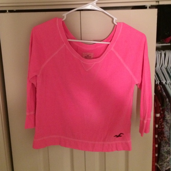 Pink quarter length pink shirt