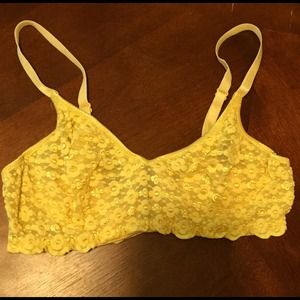 LACE yellow bra
