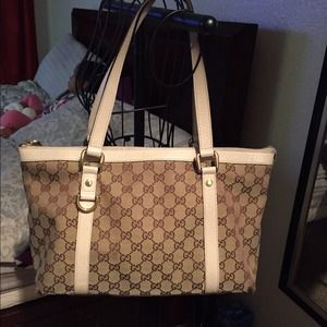 💯Authentic Gucci Handbag
