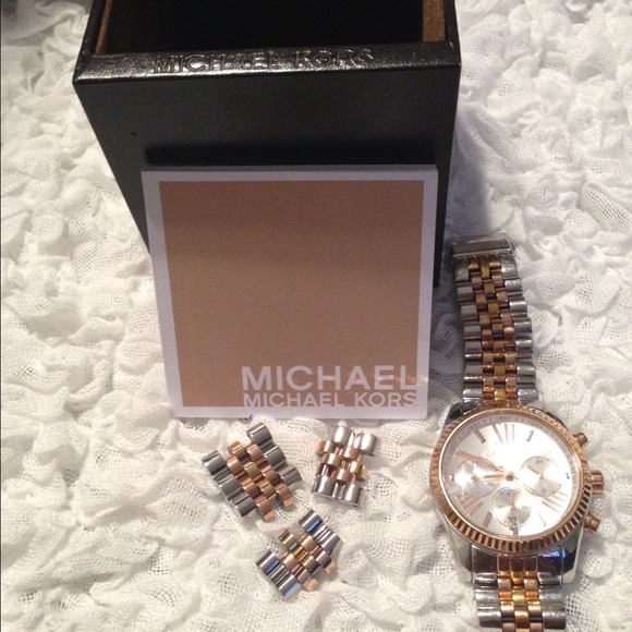 Michael kors 3 colored metal watch - Picture 1 of 4