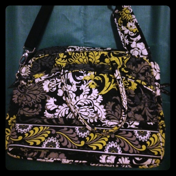 Vera Bradley bag! Reduced the price!!
