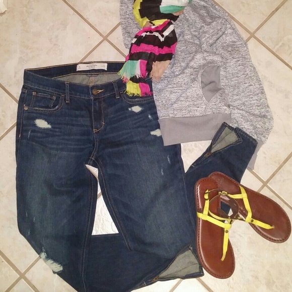 Abercrombie destroyed skinny ankle jeans