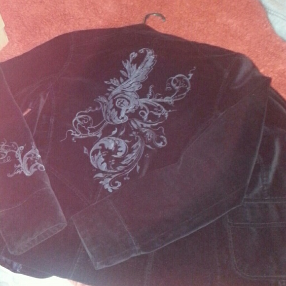 Jacket. Black. Lined.