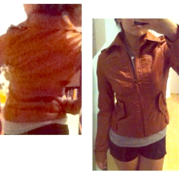 Cute fall leather jacket - Picture 1 of 3