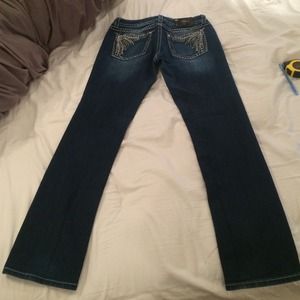 Straight miss me jeans! 👖