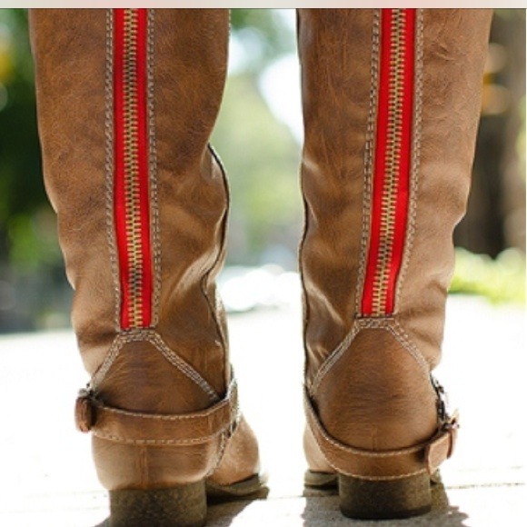 Unique Equestrian Riding Boots 