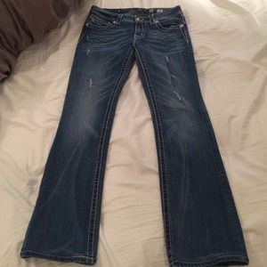 Boot cut miss me jeans!! 👖❤️