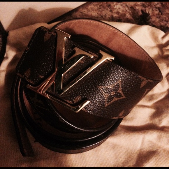Louis Vuitton Accessories - Authentic used Louis Vuitton belt
