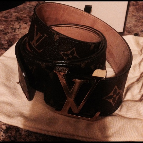 Authentic used Louis Vuitton belt - Picture 2 of 4