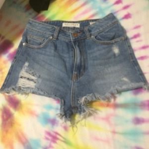 bullhead mom high waisted short