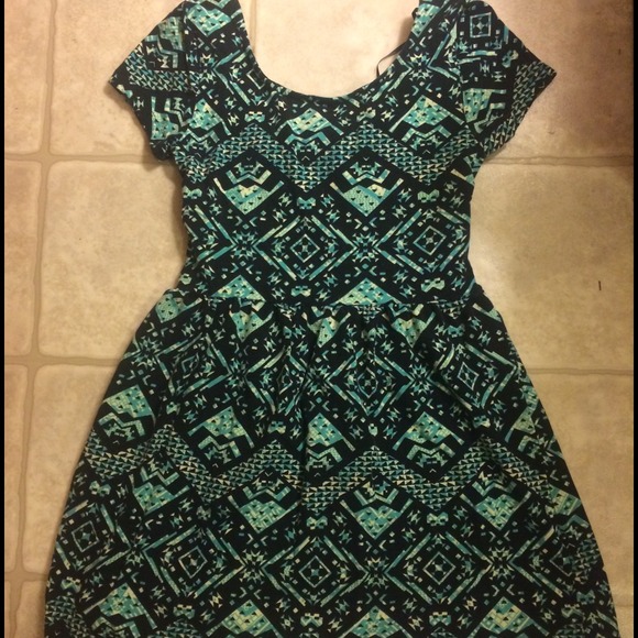 Tribal print cute summer or spring dress.