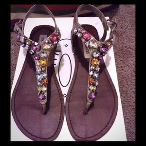 Steve Madden Groom-Multi Sandal