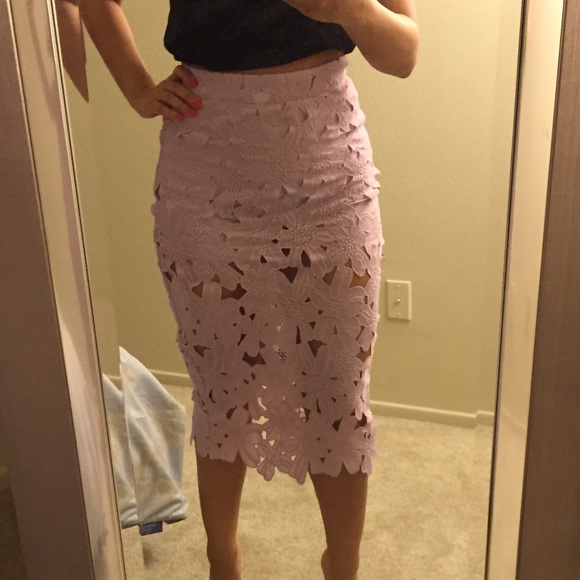 Lavendar floral crochet knee length pencil skirt - Picture 3 of 4