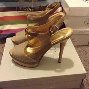Jessica Simpson Women's Elso Heel