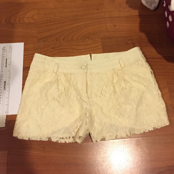 White lace shorts
