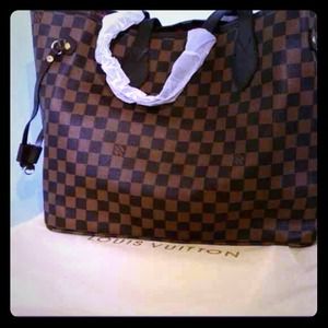 LV neverfull