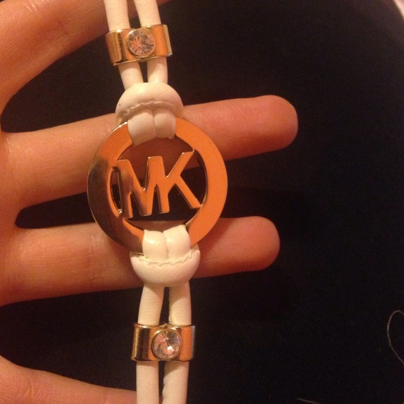White MK Bracelet - Picture 2 of 2