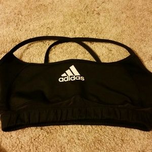 Sports bra