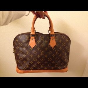 Authentic Louis Vuitton Alma handbag