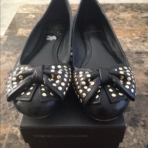 Vince Camuto Black with gold flats.