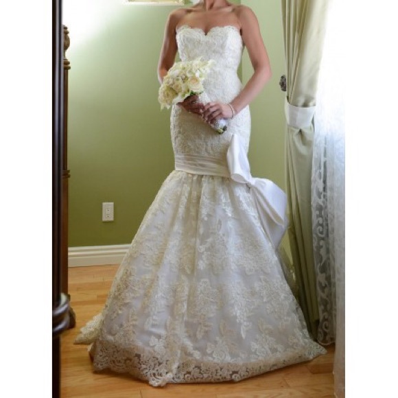 Karoza Wedding Dress - Picture 2 of 3
