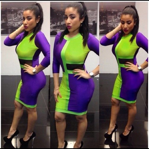 Dresses & Skirts - SALE😍 Clubwear Bodycon Dress!