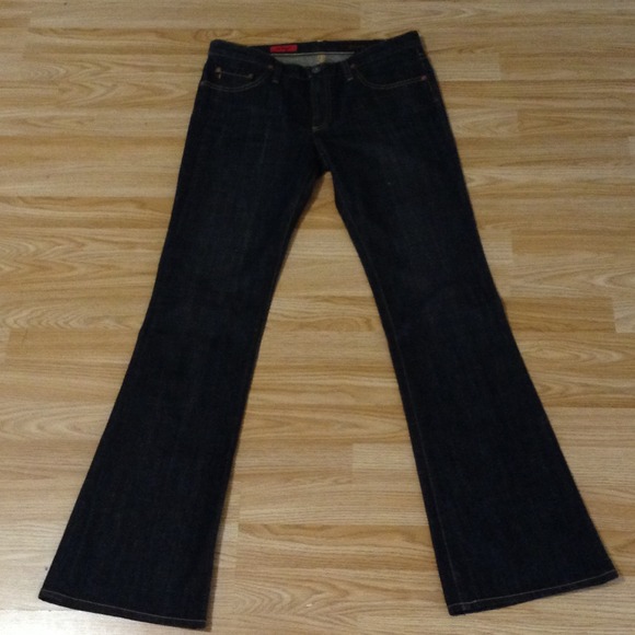 AG Adriano Goldschmied