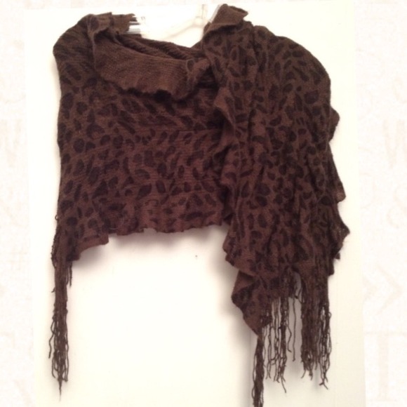 LEOPARD PATTERN RUCHED & RUFFLED KNIT SCARF - Picture 3 of 4