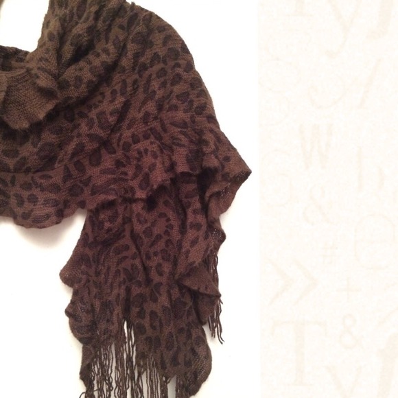 LEOPARD PATTERN RUCHED & RUFFLED KNIT SCARF - Picture 4 of 4