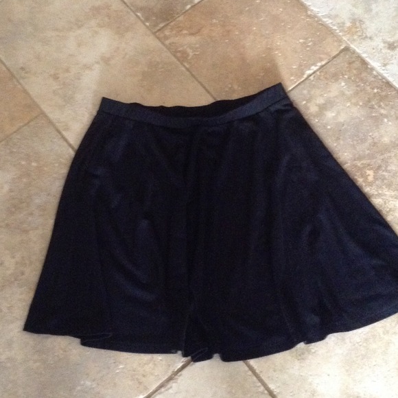 Black skirt