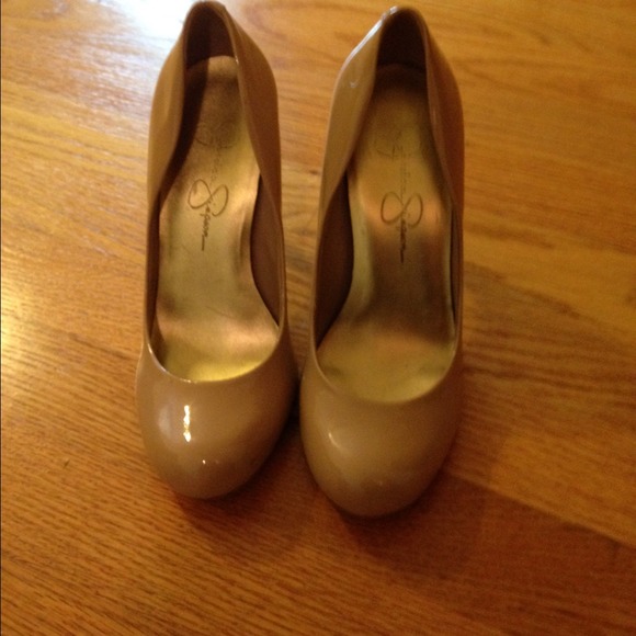 Jessica Simpson heels