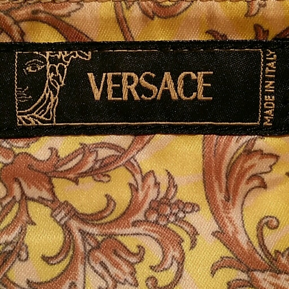 🎉🎉HP 6/29🎉🎉AUTHENTIC VERSACE HANDBAG - Picture 4 of 4
