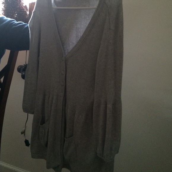 Grey mid length sleeve sweater button up. - Picture 2 of 2