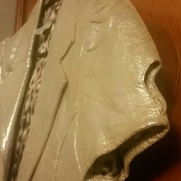 Leather short sleeve jacket - Picture 2 of 4