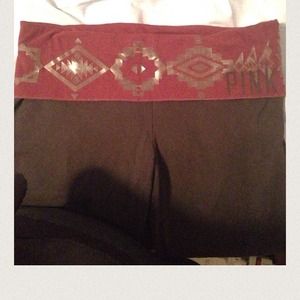 On hold!!!!!!!!! 1pair yoga pants, 1pair leggings