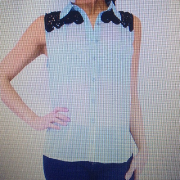 MINI BLUE BUTTON DOWN !! 😍😂💯😩💯😴❤️👌🌺