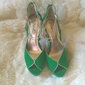 Kelly Green Lulu Heels