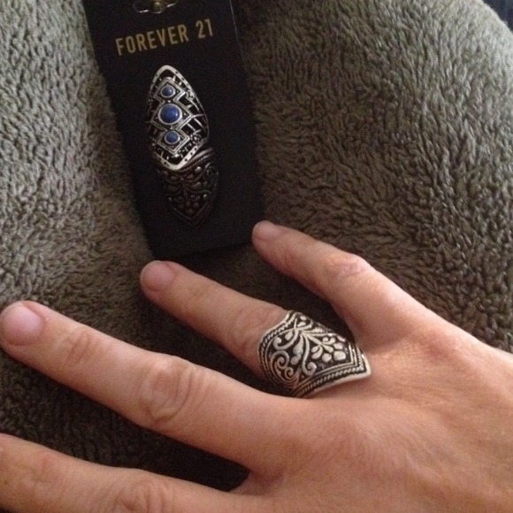Forever 21 Rings - Picture 2 of 3